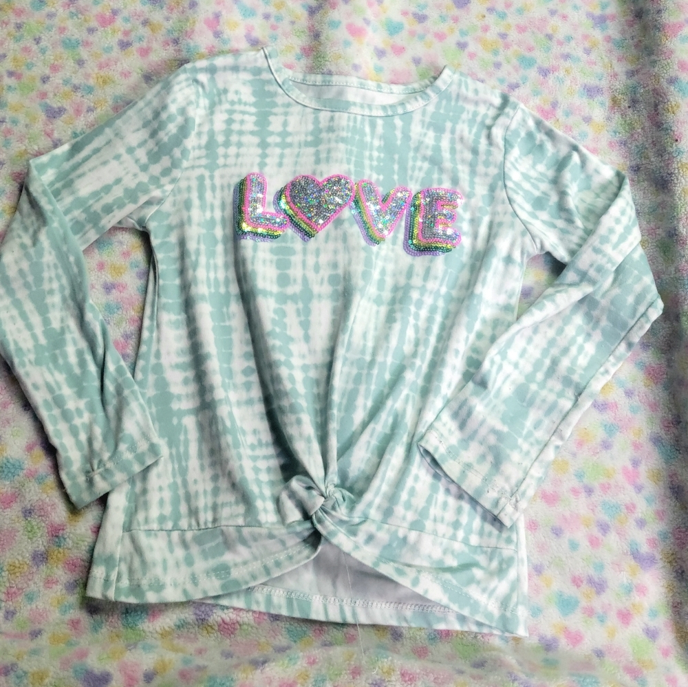 Graphic long sleeve tshirt